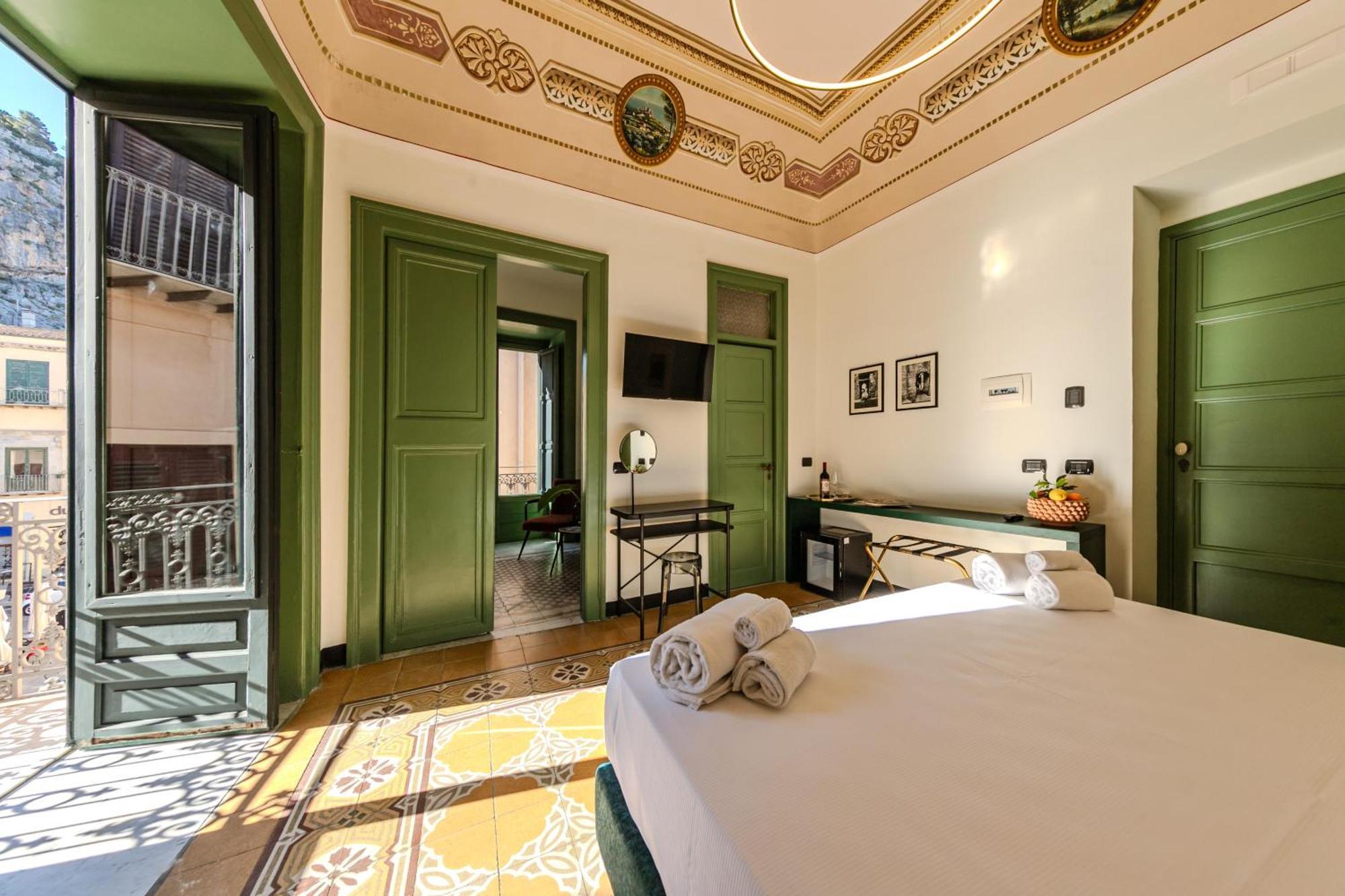Palazzo Villelmi Cefalu Luaran gambar