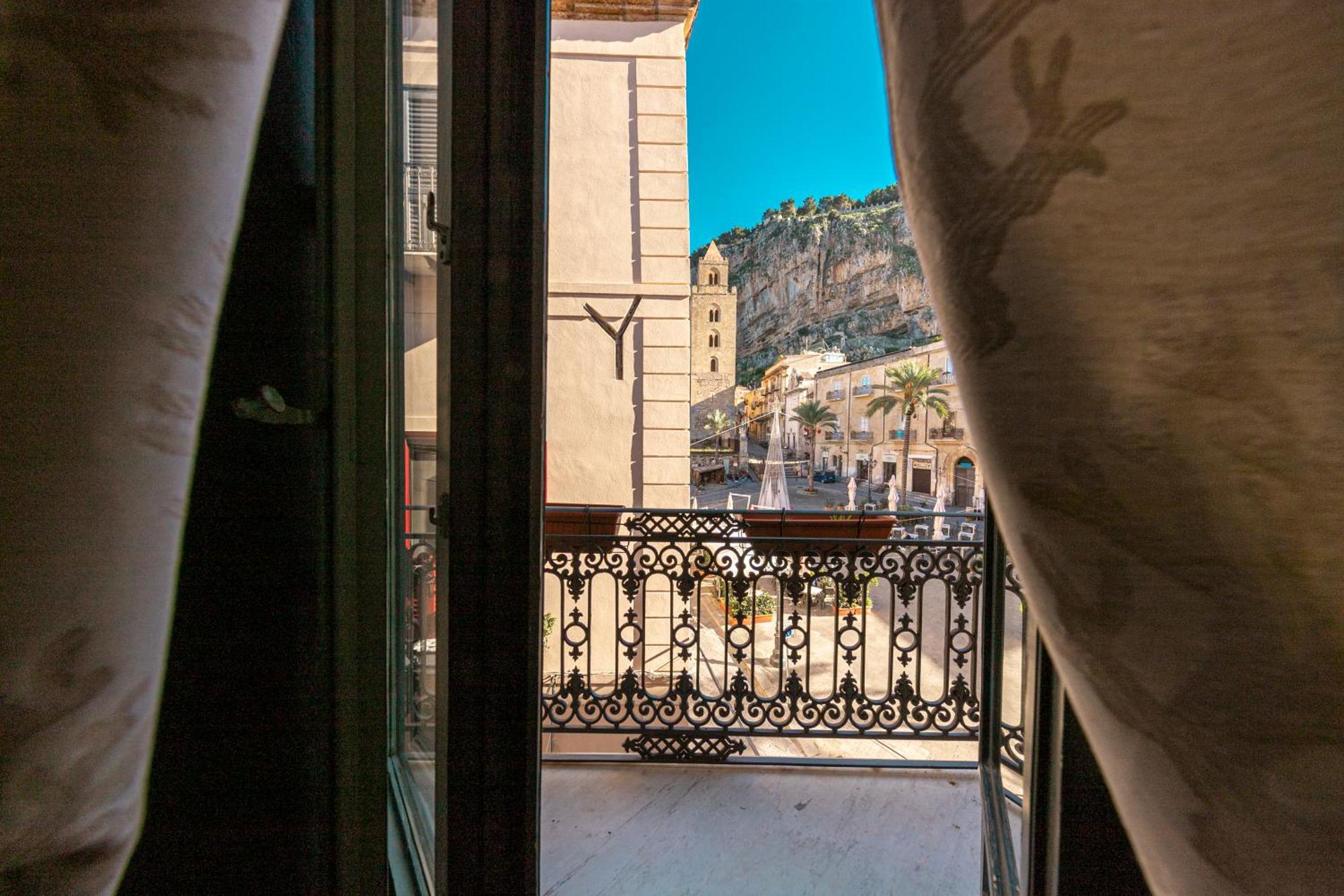 Palazzo Villelmi Cefalu Luaran gambar